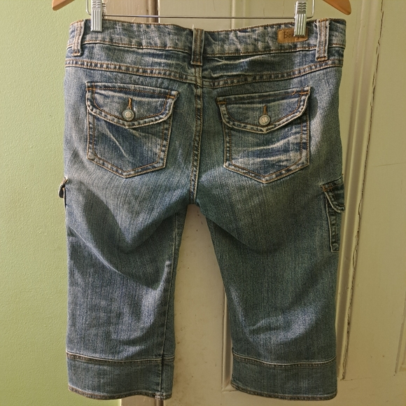 Bongo Blue Jean Capri's - Picture 10 of 15